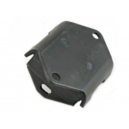 Uchytenie motora (390-428) 67-70